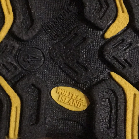 💙NWT Wolfe Island Rugged Boy’s Sandals - Picture 8 of 8